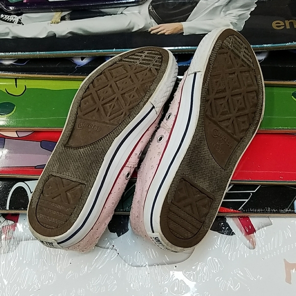 Converse | Pink stars chuck Taylor low tops 🌟 - Picture 5 of 8